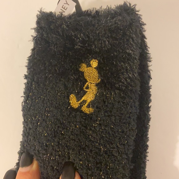 Disney Mickey Mouse fuzzy slippers socks 2 pack NWT - Picture 2 of 9